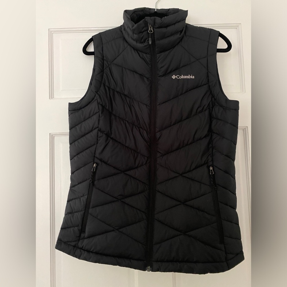 Columbia Women’s Heavenly Vest, Black, Size Large